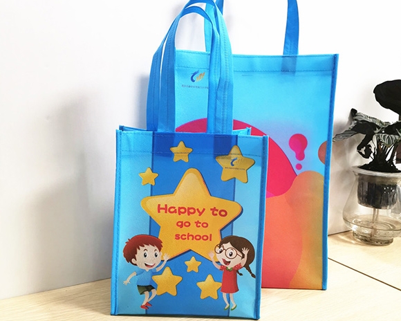 幼兒園環(huán)保袋設(shè)計(jì)